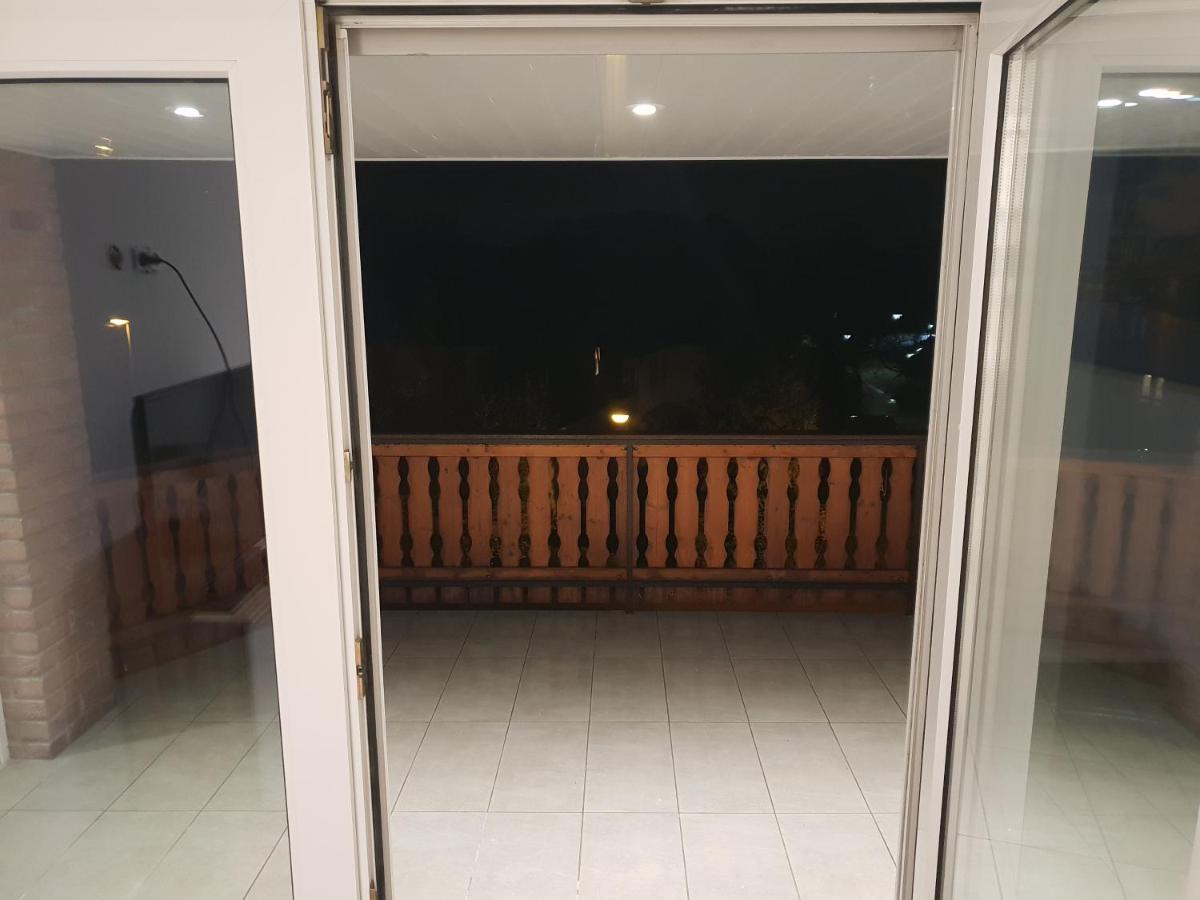 Mit Jacuzzi Naehe Flughafen Koeln Bonn * Troisdorf