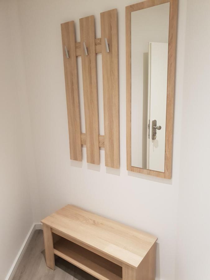 Mit Jacuzzi Naehe Flughafen Koeln Bonn Troisdorf