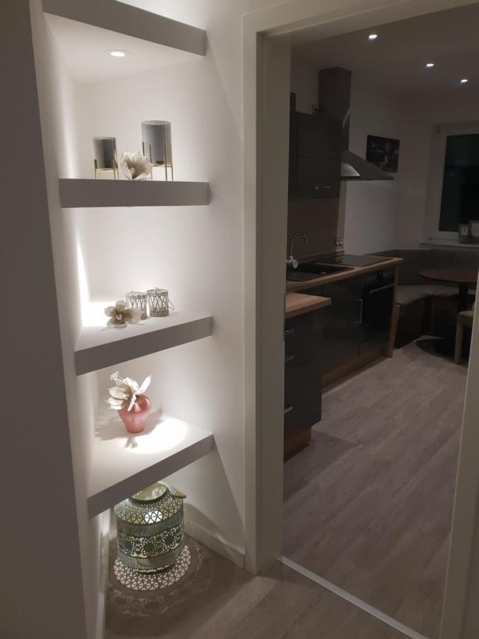 Mit Jacuzzi Naehe Flughafen Koeln Bonn